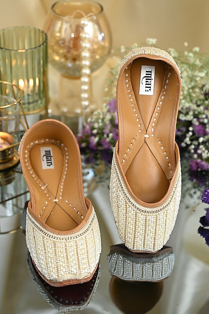 Ivory Embroidered Juttis by Miar Designs