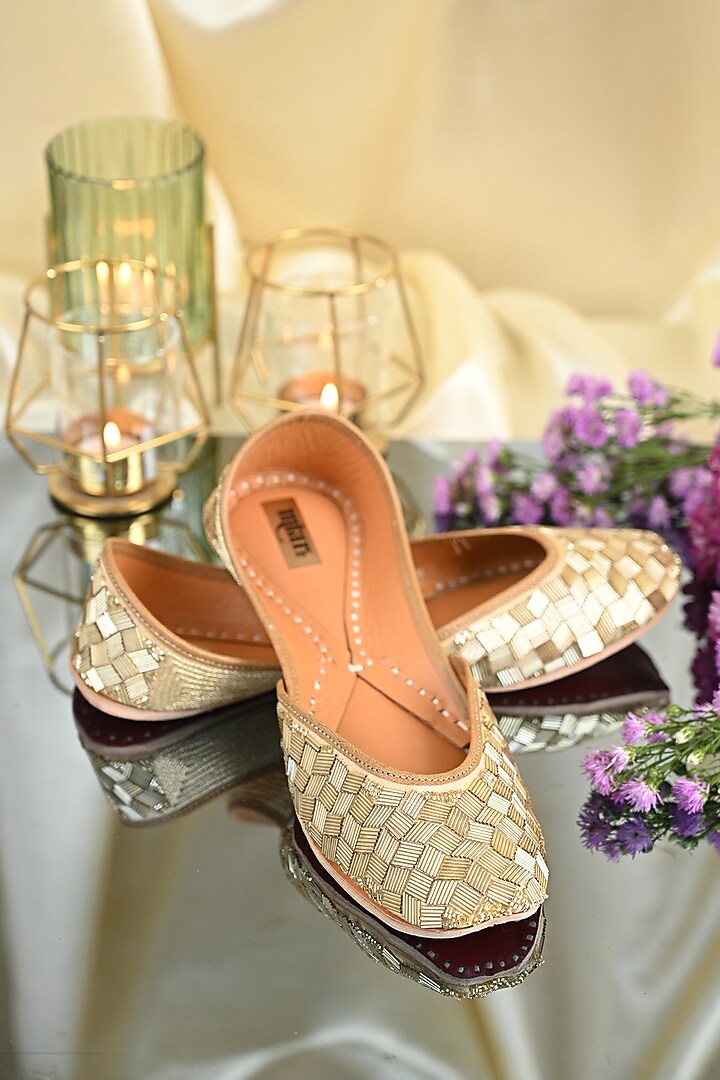 Gold Embroidered Juttis by Miar Designs