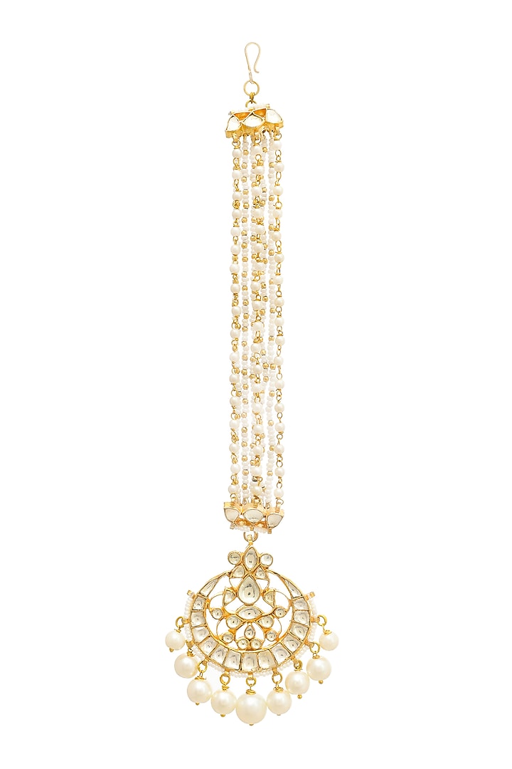 Gold Finish Jadau Kundan Polki Maangtikka by Maisara Jewelry at Pernia's Pop Up Shop