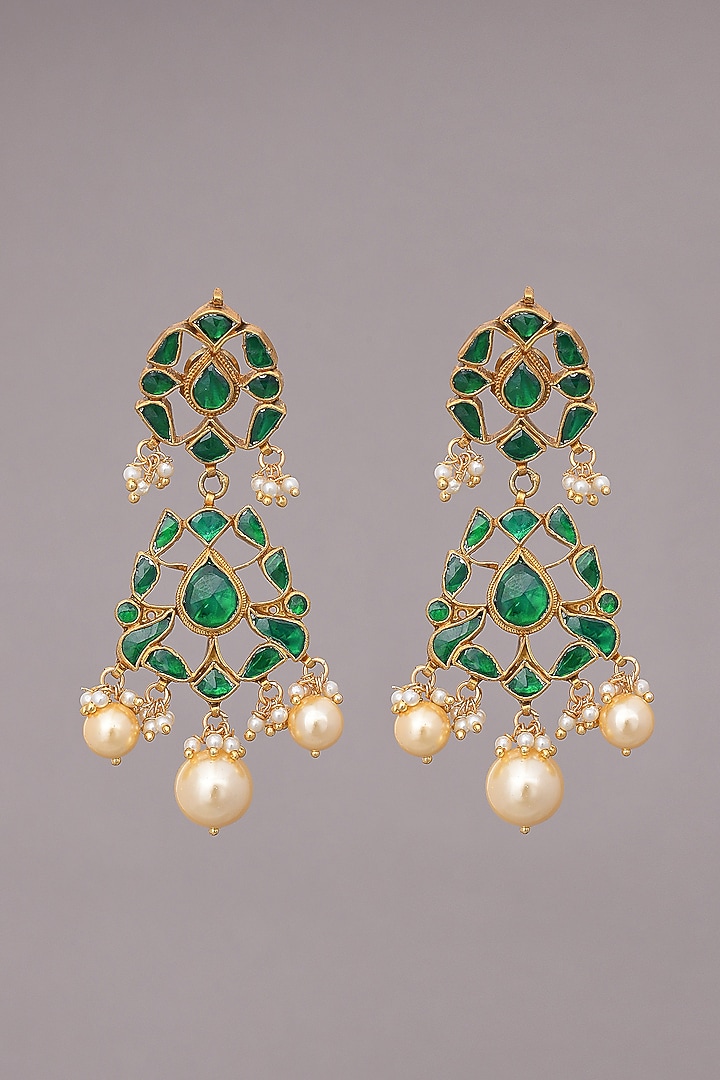 Gold Finish Kundan Polki & Green Jadau Drop Necklace Set by Maisara Jewelry at Pernia's Pop Up Shop