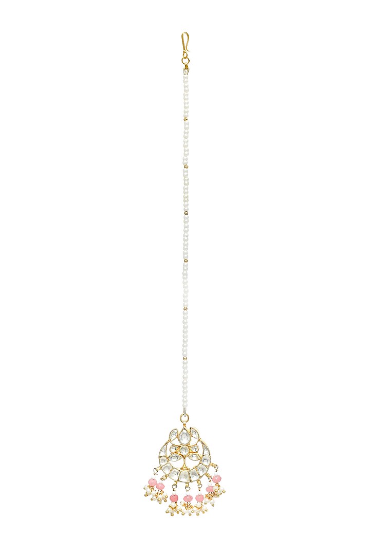 Gold Finish Kundan Polki & Pearl Handmade Jadau Maangtikka by Maisara Jewelry at Pernia's Pop Up Shop