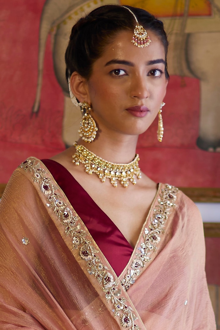 Gold Finish Kundan Polki & Pearl Handmade Jadau Maangtikka by Maisara Jewelry at Pernia's Pop Up Shop