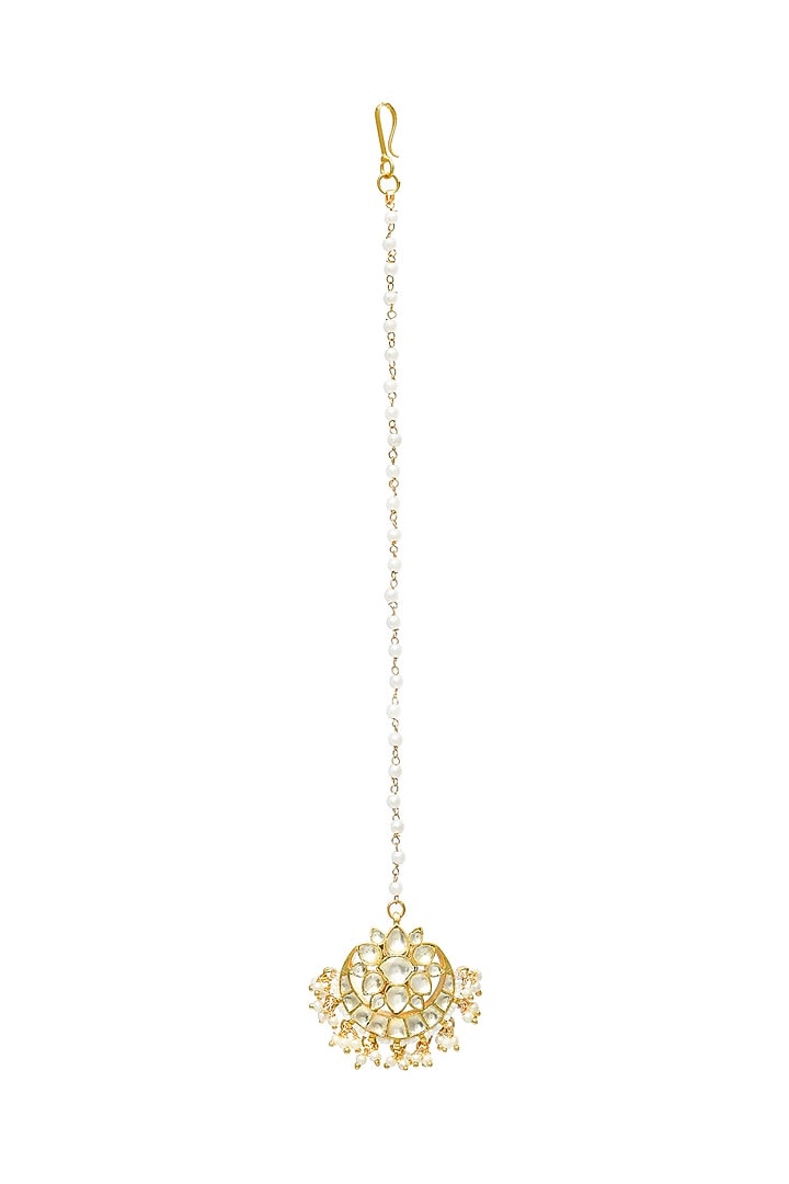 Gold Finish Kundan Polki Maangtikka by Maisara Jewelry at Pernia's Pop Up Shop