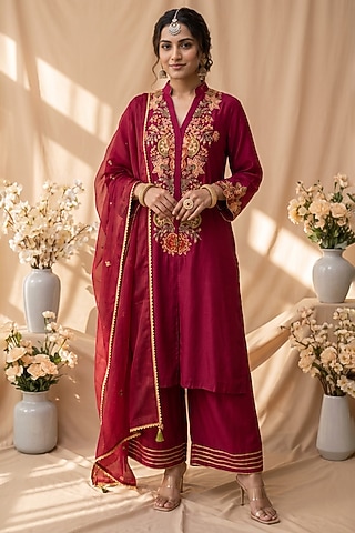 Dark Pink Chanderi Resham Embroidered Kurta Set by mandira wirk - indian