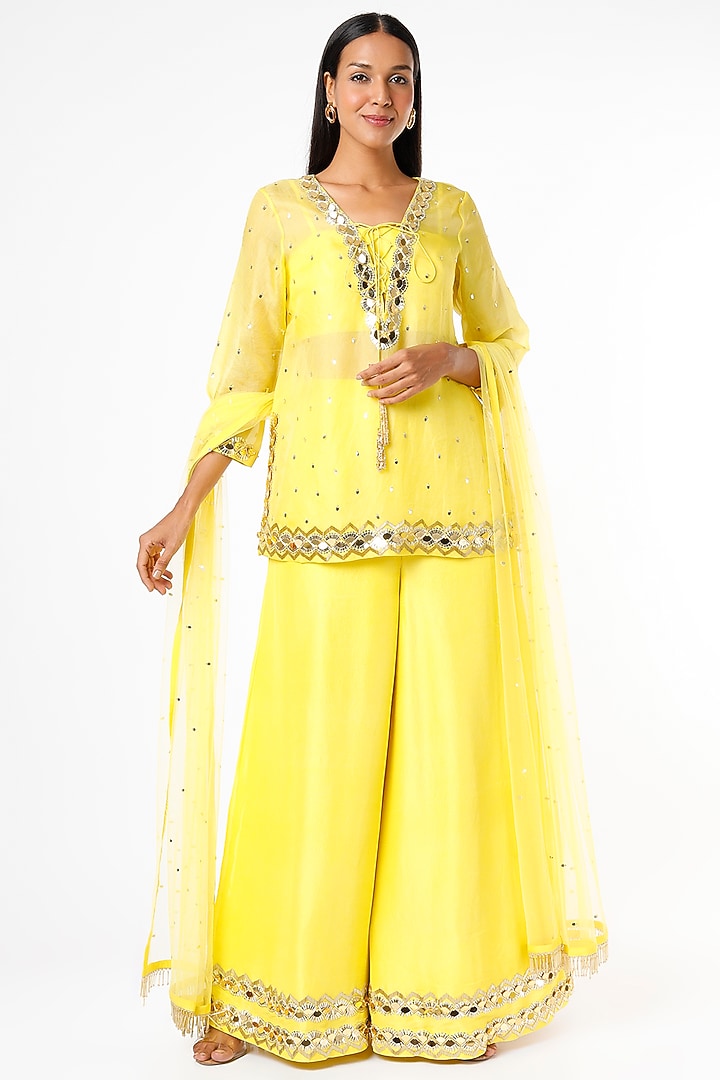 Yellow Organza Silk Embroidered Kurta Set by Maison Blu at Pernia's Pop Up Shop