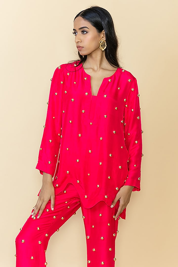 Watermelon Silk Studded Kurta Set by Maison Blu at Pernia's Pop Up Shop