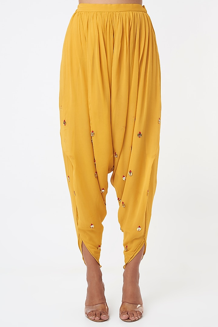 Mustard Tasselled Kurta Set by Maison Blu at Pernia's Pop Up Shop