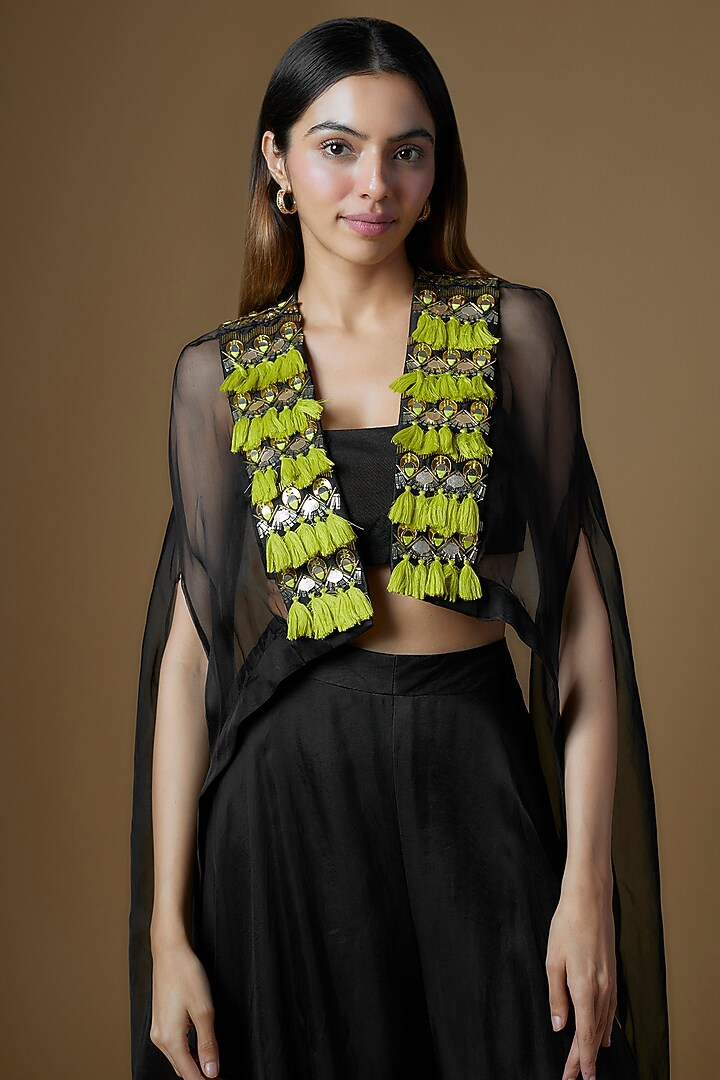 Black Organza Embroidered Cape Set by Maison Blu at Pernia's Pop Up Shop