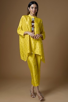 product-color-Yellow