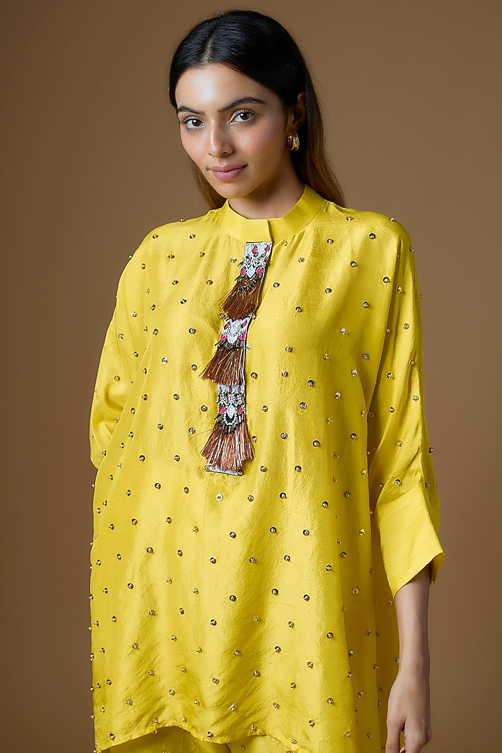 Yellow Silk & Dupion Silk Sequins Embroidered Kurta Set by Maison Blu at Pernia's Pop Up Shop