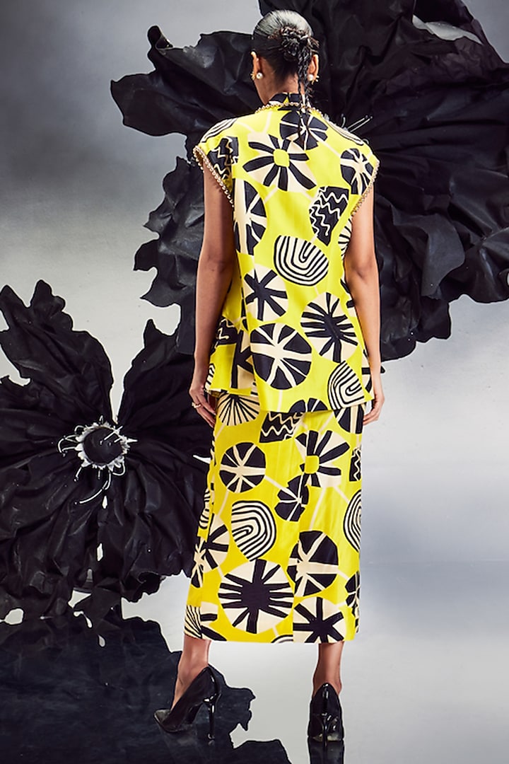 Yellow Silk Printed Blazer Set by Maison Blu at Pernia's Pop Up Shop