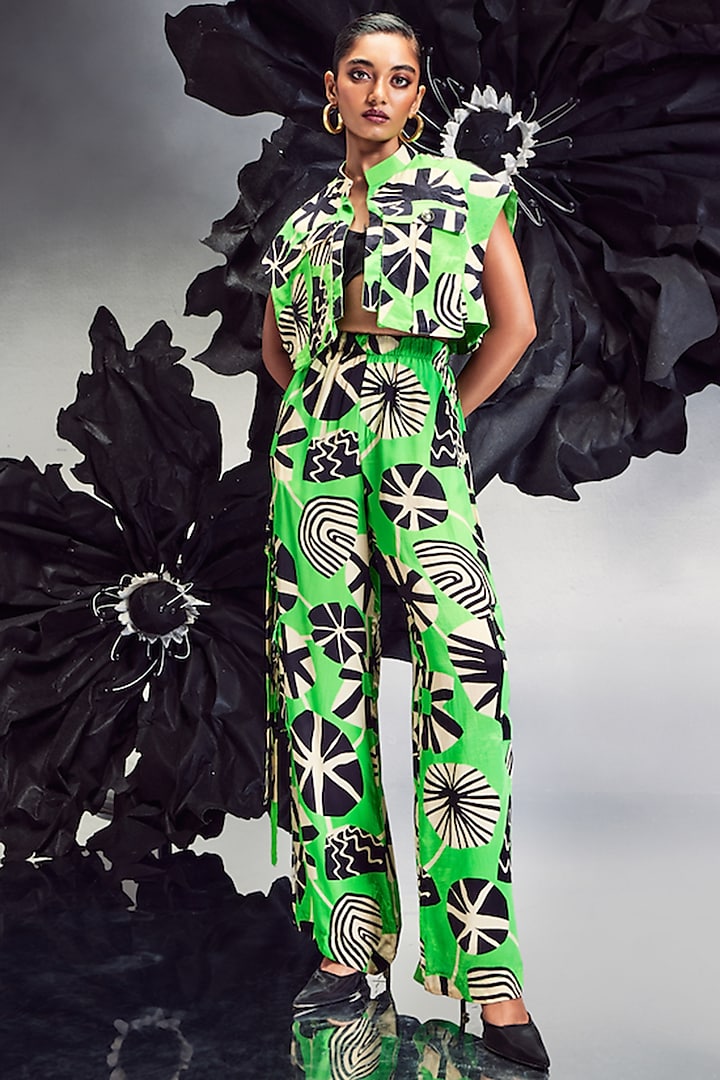 Parrot Green Crepe Co-Ord Set by Maison Blu at Pernia's Pop Up Shop