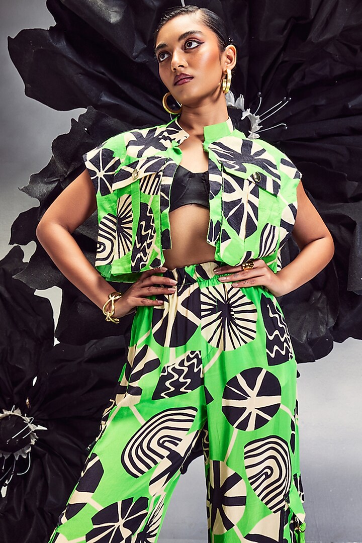 Parrot Green Crepe Co-Ord Set by Maison Blu at Pernia's Pop Up Shop