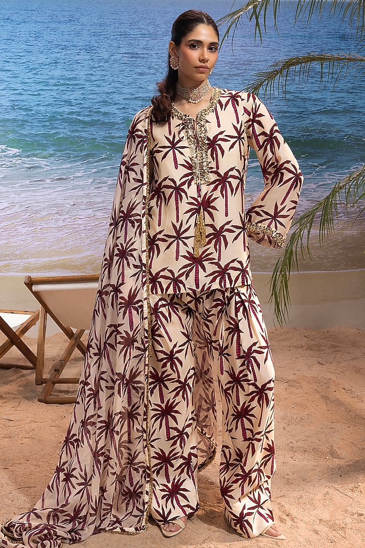 Ivory Silk Printed Kurta Set by Maison Blu at Pernia's Pop Up Shop