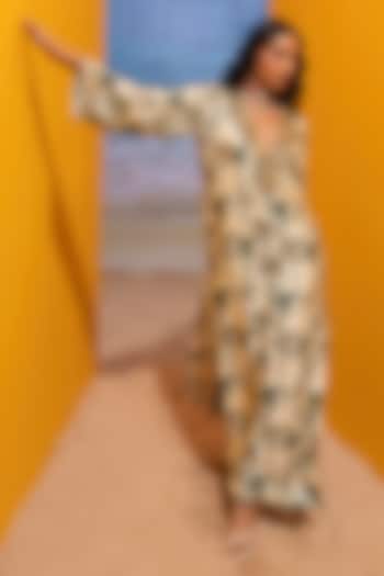 Ivory Silk Printed Printed Slit Kaftan by Maison Blu at Pernia's Pop Up Shop