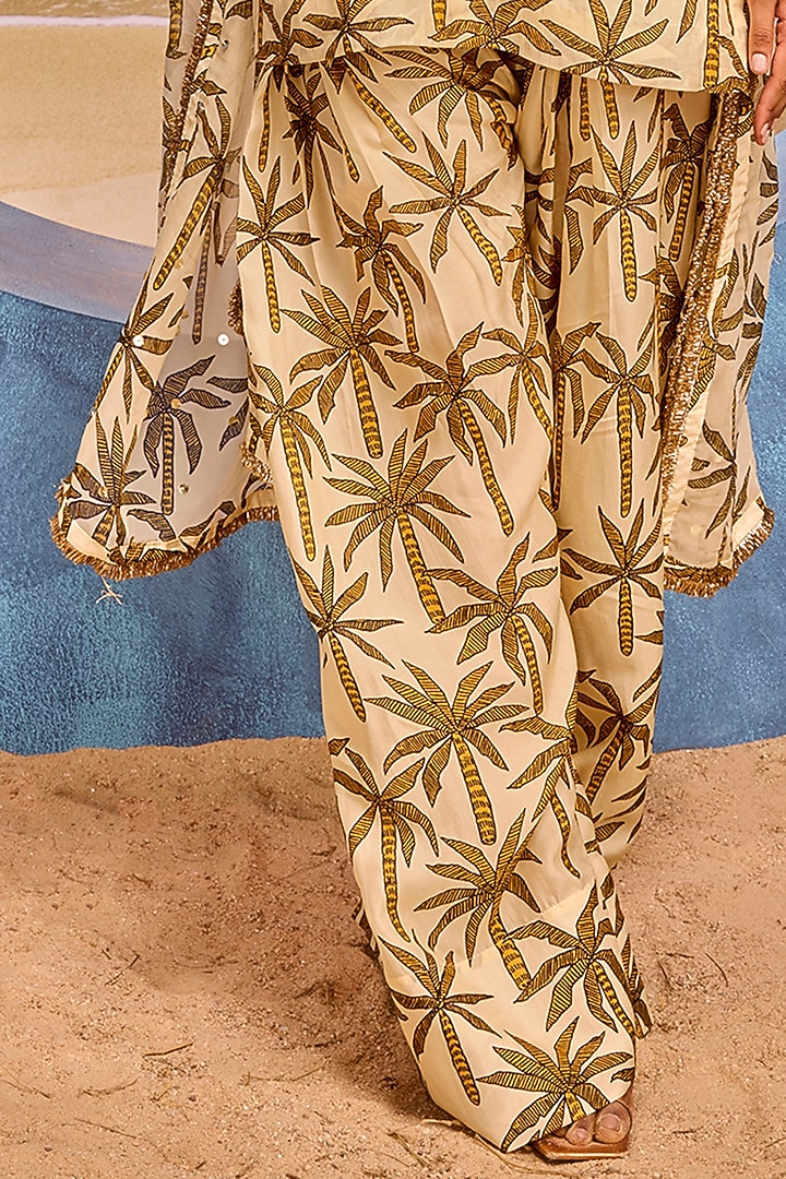 Ivory Silk Printed Kurta Set by Maison Blu at Pernia's Pop Up Shop