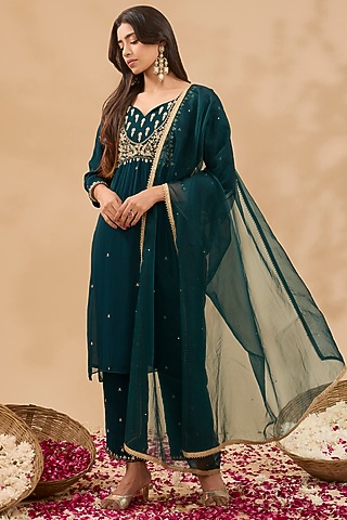 Teal Green Georgette Hand Embroidered Kurta Set by MAKAAN.51