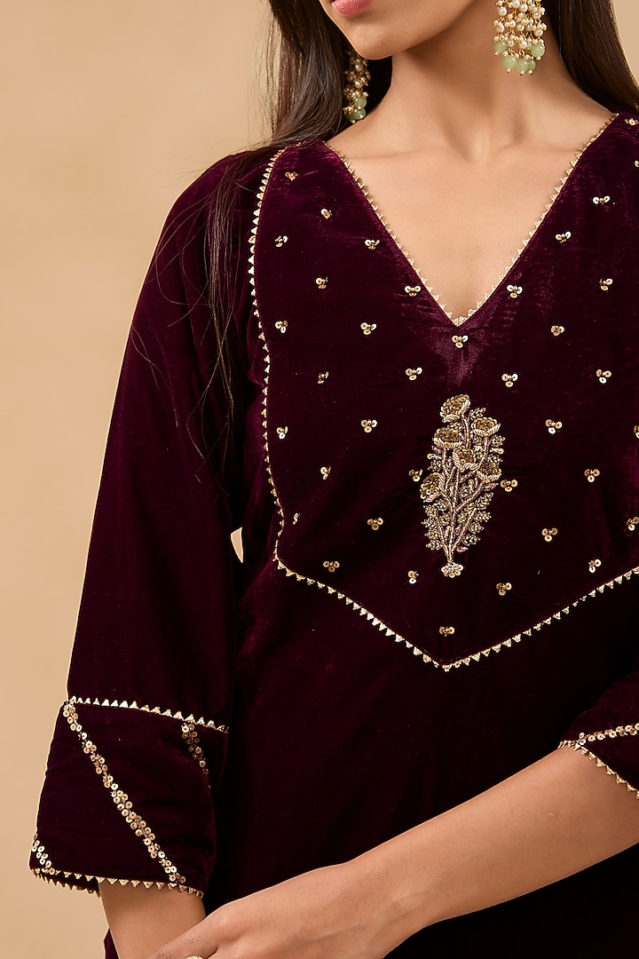 Deep Maroon Velvet Zardosi Hand Embroidered Kurta Set by MAKAAN.51 at Pernia's Pop Up Shop