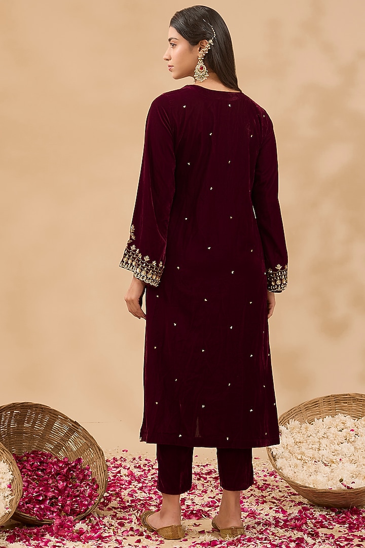 Maroon Velvet Zardosi Hand Embroidered A-Line Kurta Set by MAKAAN.51 at Pernia's Pop Up Shop