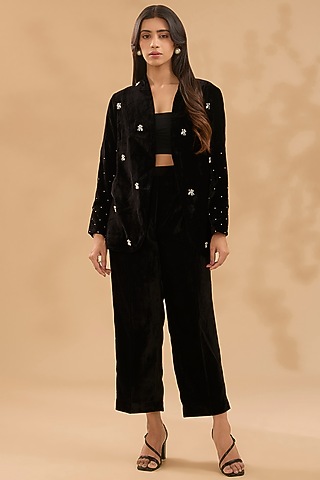 Black Velvet Pearl Hand Embroidered Blazer Set by MAKAAN.51