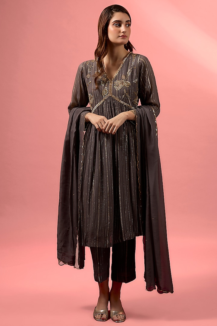 Deep Purple Lurex Georgette Hand Embroidered Kurta Set by MAKAAN.51 at Pernia's Pop Up Shop