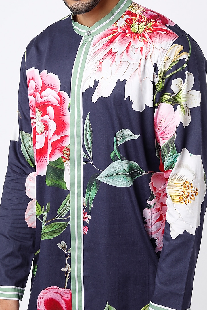 Dark Blue Floral Printed Kurta Set by Mr. Ajay Kumar at Pernia's Pop Up Shop
