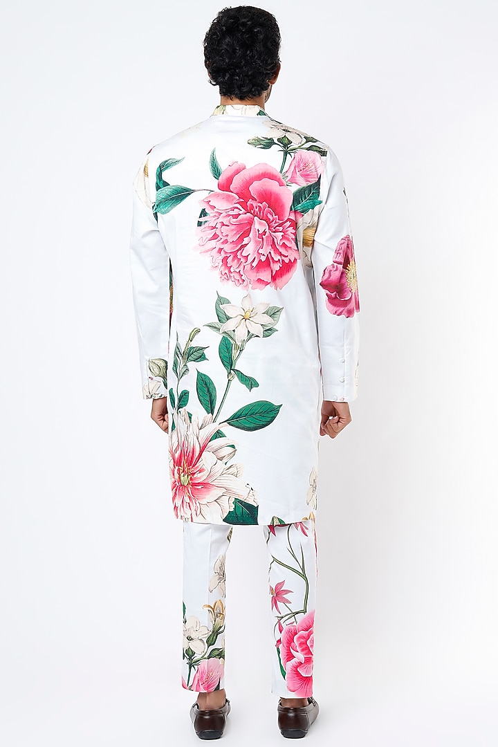 White Floral Printed Kurta Set by Mr. Ajay Kumar at Pernia's Pop Up Shop