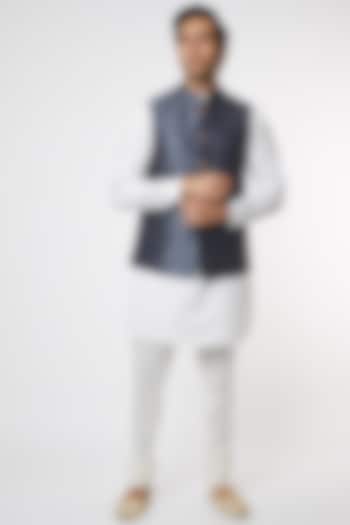 Grey Silk Bundi Jacket by Mr. Ajay Kumar