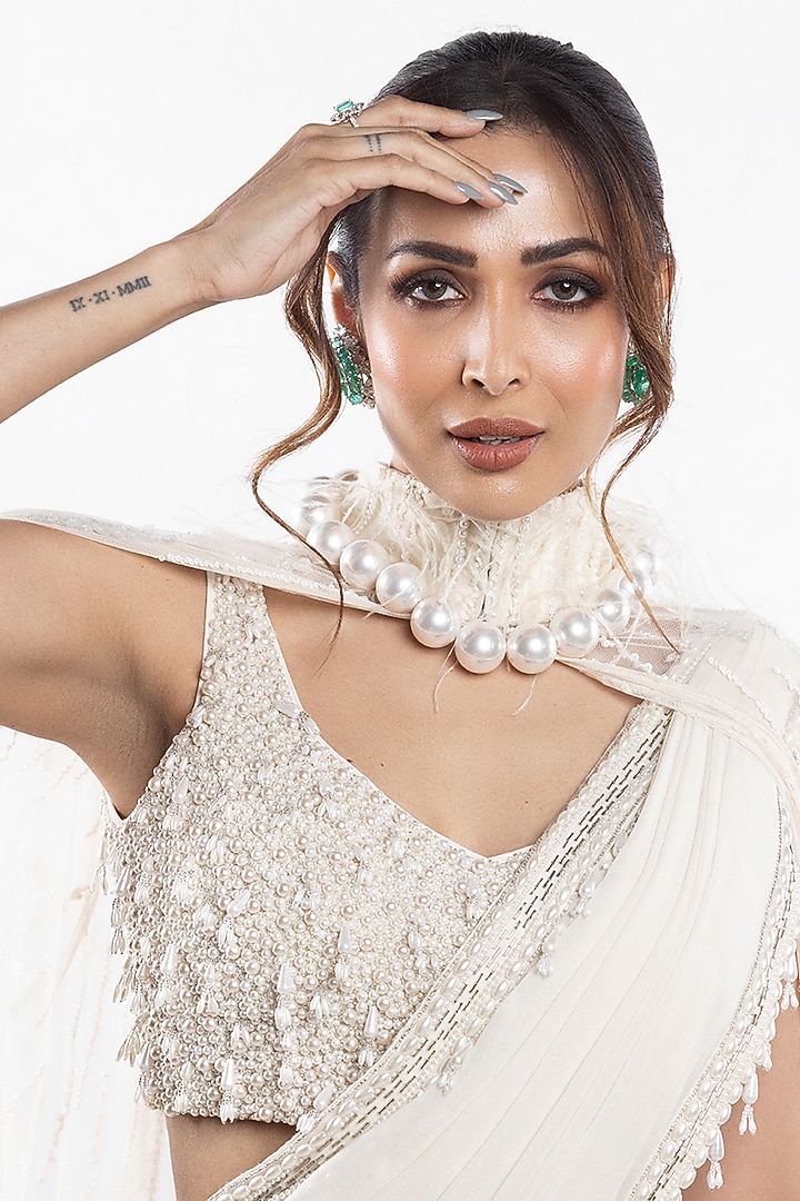 Ivory Foil Georgette Bridal Saree Set by Mala and Kinnary at Pernia's Pop Up Shop