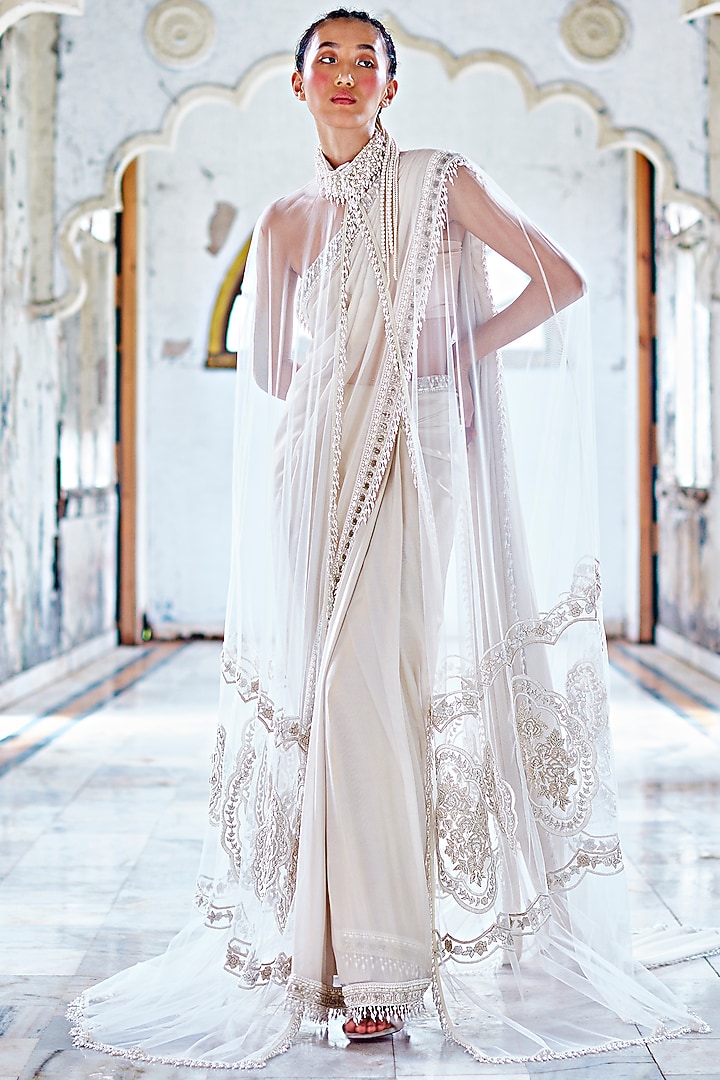 White Foil Handwork Bridal Saree Set by Mala and Kinnary at Pernia's Pop Up Shop