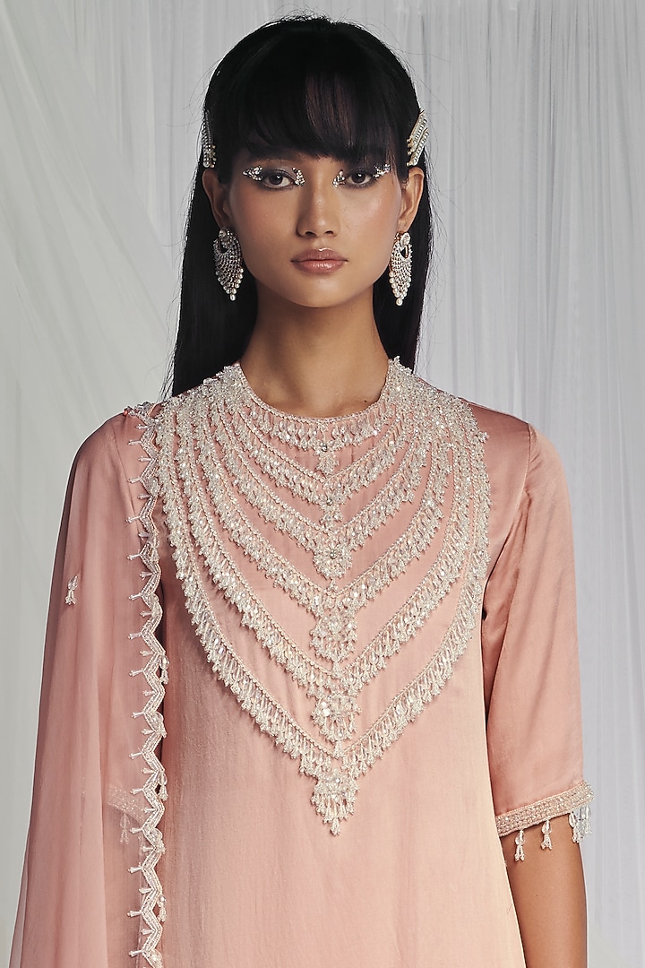 Rosedust Kurta Set With Pearls by Mala and Kinnary at Pernia's Pop Up Shop