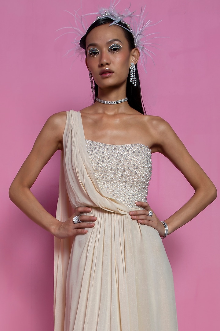 Off-White Satin Chiffon Draped Saree Gown by Mala and Kinnary at Pernia's Pop Up Shop