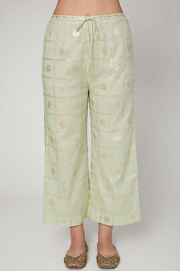 Mint Green Hand Embroidered Kurta Set by Manmeera at Pernia's Pop Up Shop