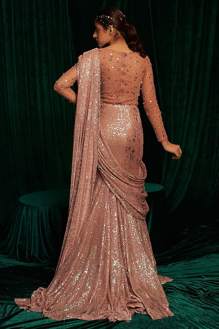 Pink Crinkle Foil Sequins Embroidered Fish-Cut Wedding Saree Set by MEHAK MAKHIJA at Pernia's Pop Up Shop