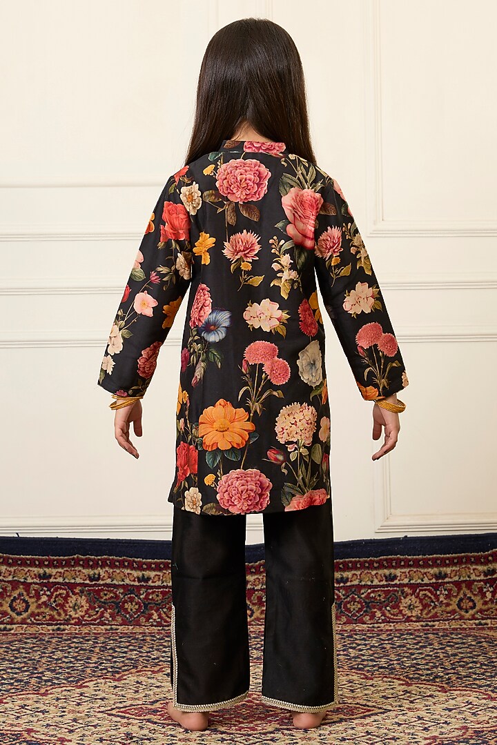 Black Handwoven Chanderi Printed Kurta Set For Girls by Mamma Plz at Pernia's Pop Up Shop