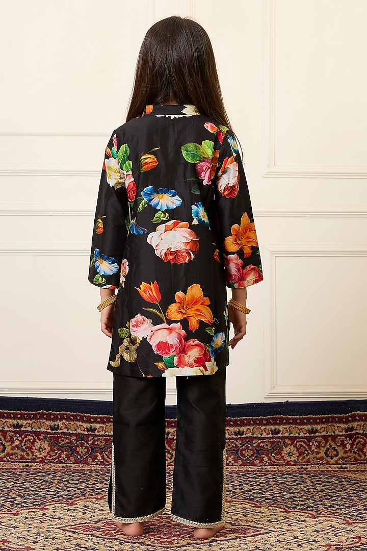 Black Handwoven Chanderi Printed Kurta Set For Girls by Mamma Plz at Pernia's Pop Up Shop