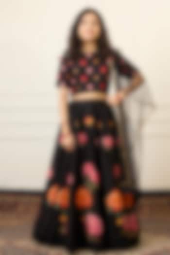 Black Handwoven Chanderi Printed Lehenga Set For Girls by Mamma Plz at Pernia's Pop Up Shop