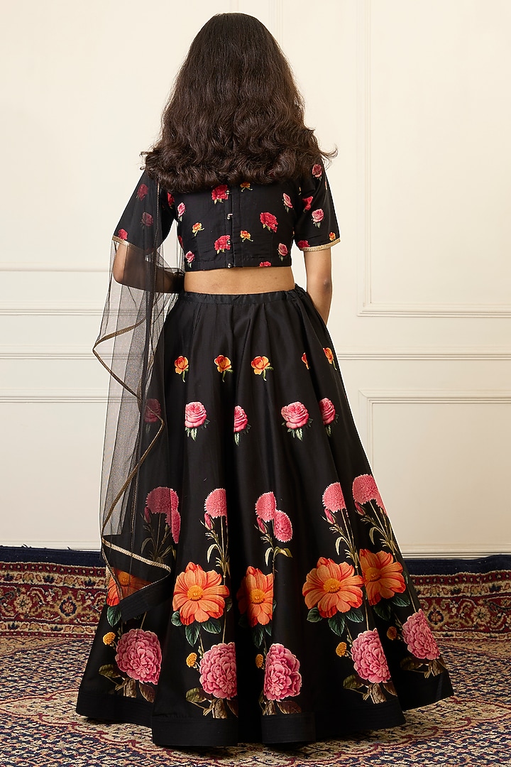 Black Handwoven Chanderi Printed Lehenga Set For Girls by Mamma Plz at Pernia's Pop Up Shop