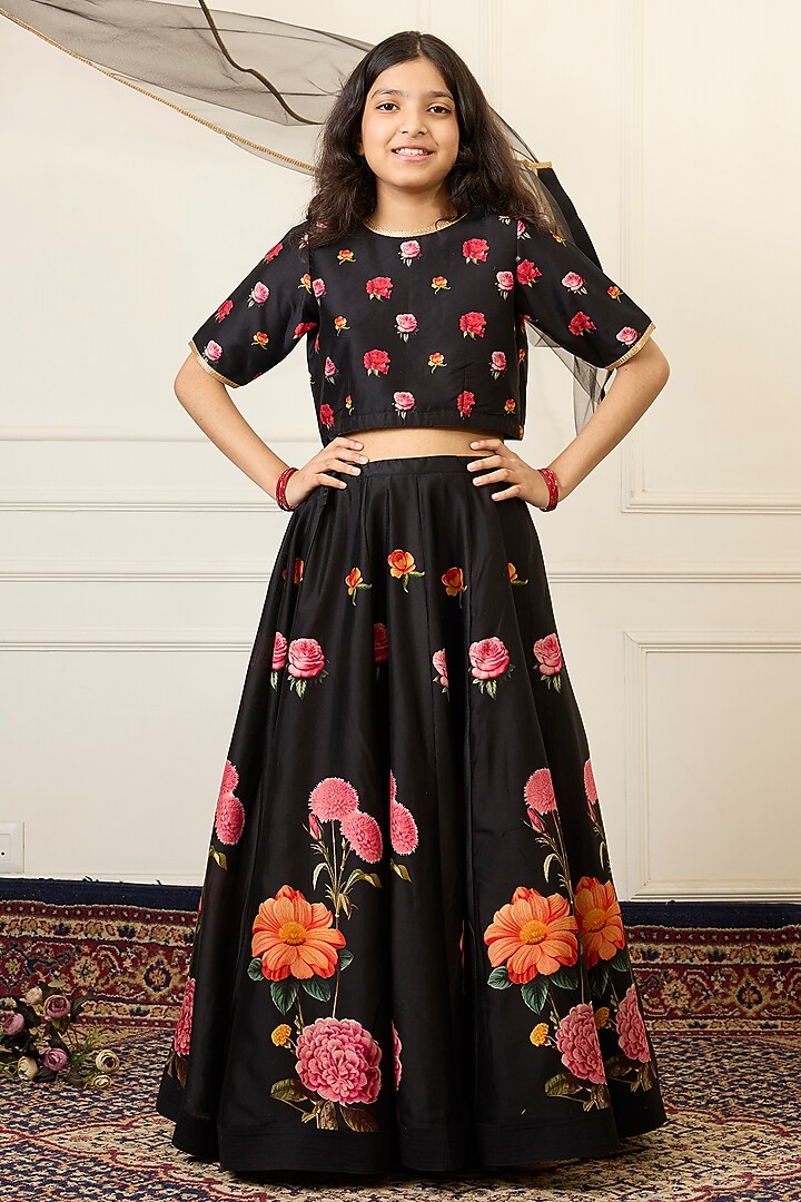 Black Handwoven Chanderi Printed Lehenga Set For Girls by Mamma Plz at Pernia's Pop Up Shop