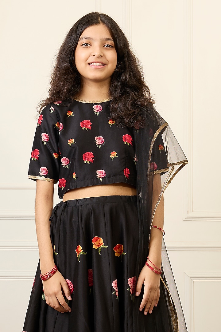 Black Handwoven Chanderi Printed Lehenga Set For Girls by Mamma Plz at Pernia's Pop Up Shop