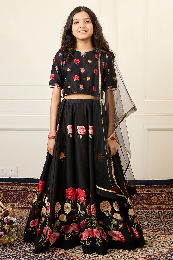 Black Handwoven Chanderi Printed Lehenga Set For Girls by Mamma Plz at Pernia's Pop Up Shop