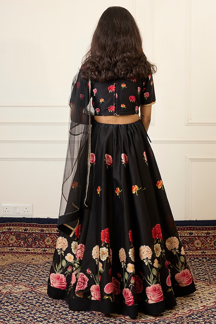 Black Handwoven Chanderi Printed Lehenga Set For Girls by Mamma Plz at Pernia's Pop Up Shop