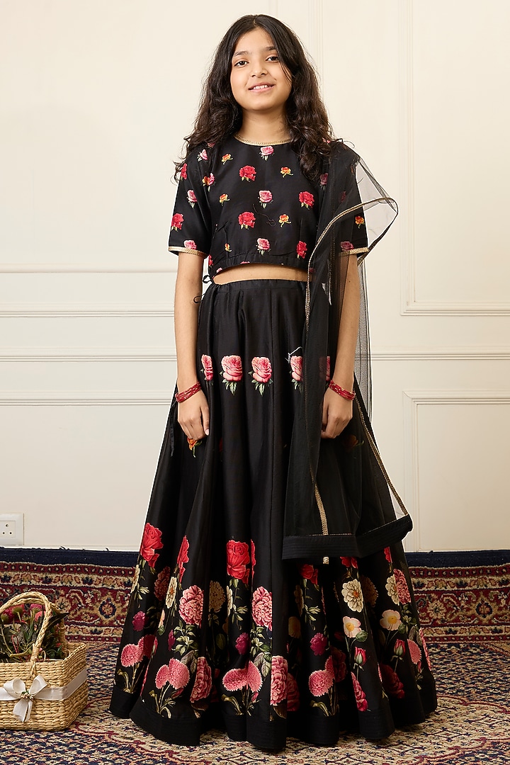 Black Handwoven Chanderi Printed Lehenga Set For Girls by Mamma Plz at Pernia's Pop Up Shop