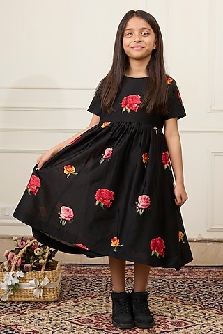 Black Handwoven Chanderi Printed Dress For Girls by Mamma Plz
