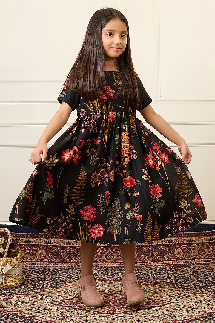 Black Handwoven Chanderi Printed Dress For Girls by Mamma Plz at Pernia's Pop Up Shop
