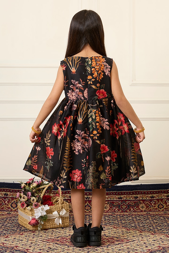 Black Handwoven Chanderi Printed Dress For Girls by Mamma Plz at Pernia's Pop Up Shop