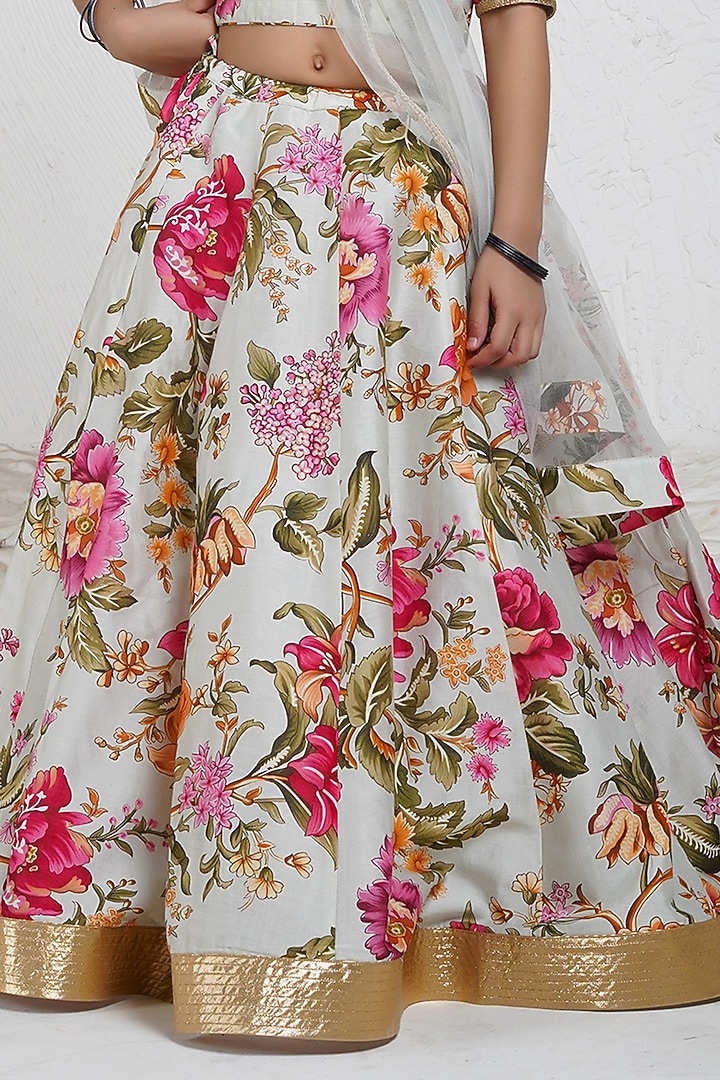Light Green Handwoven Chanderi Floral Printed Lehenga Set For Girls by Mamma Plz at Pernia's Pop Up Shop