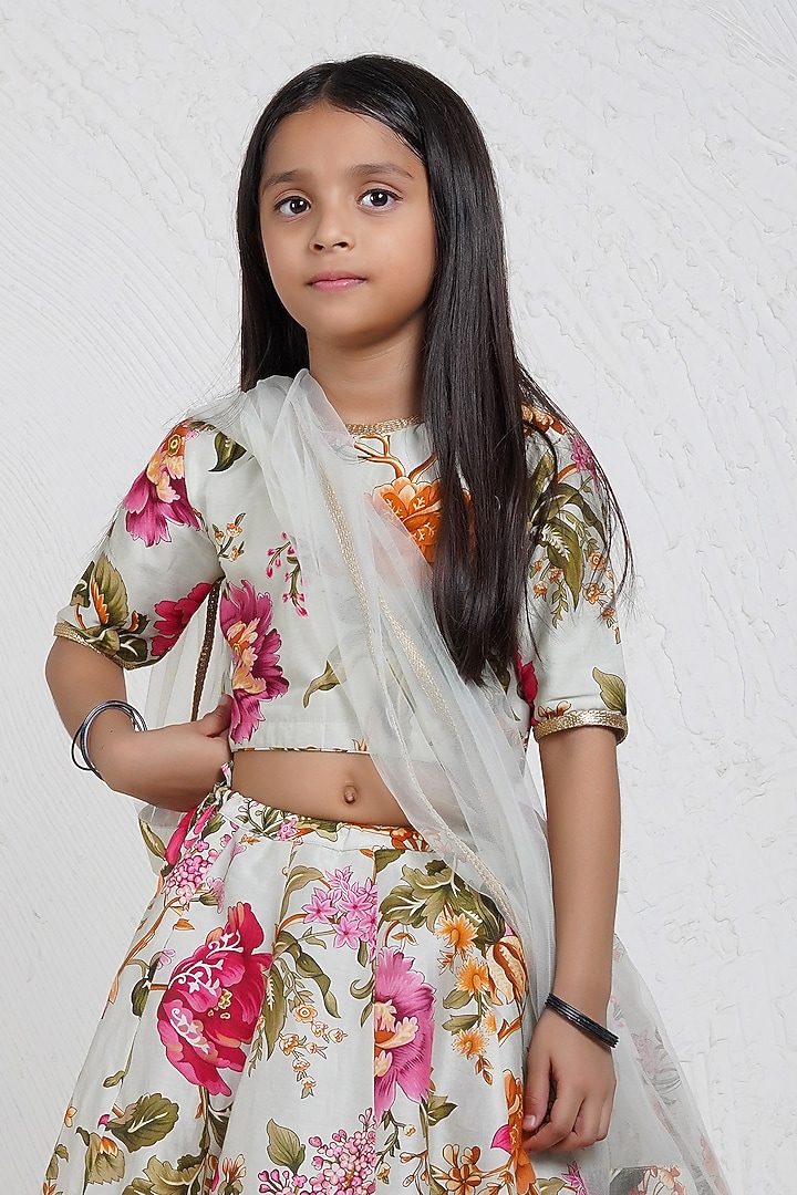 Light Green Handwoven Chanderi Floral Printed Lehenga Set For Girls by Mamma Plz at Pernia's Pop Up Shop