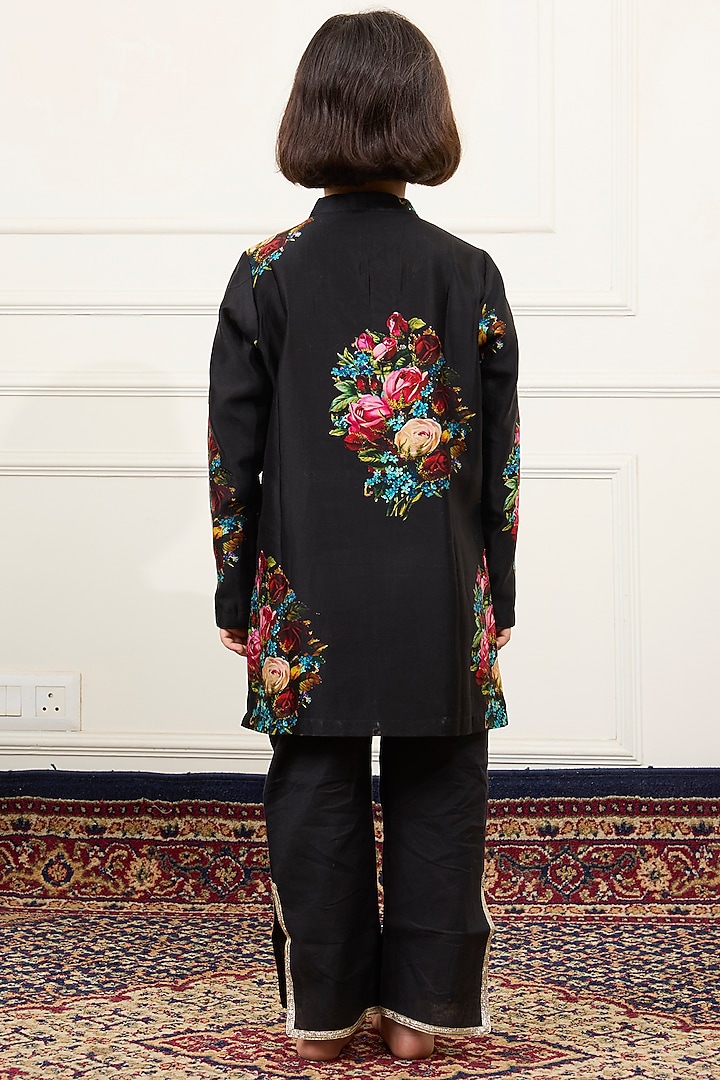 Black Handwoven Chanderi Floral Digital Printed Kurta Set For Girls by Mamma Plz at Pernia's Pop Up Shop