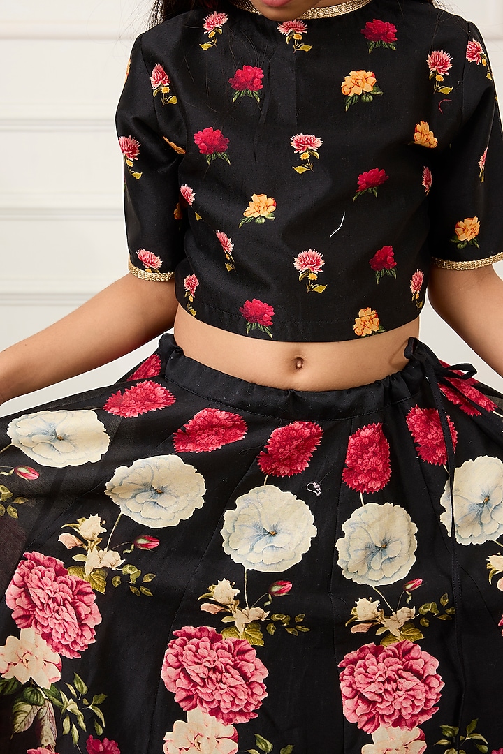 Black Handwoven Chanderi Floral Digital Printed Lehenga Set For Girls by Mamma Plz at Pernia's Pop Up Shop